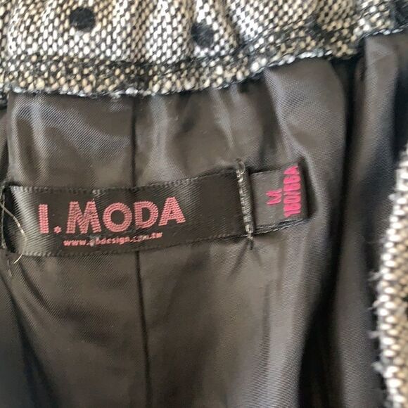 I.Moda Black Polka Dot Shorts - Picture 4 of 4